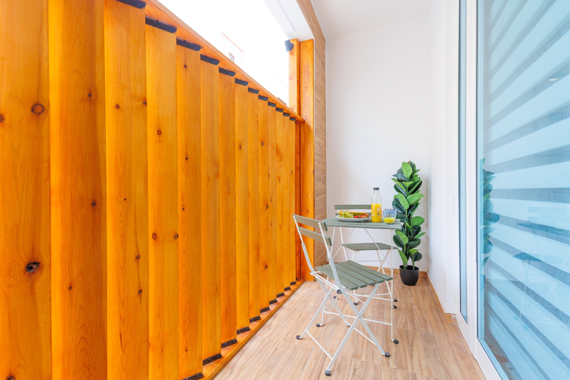 Suite 101 · Private patio