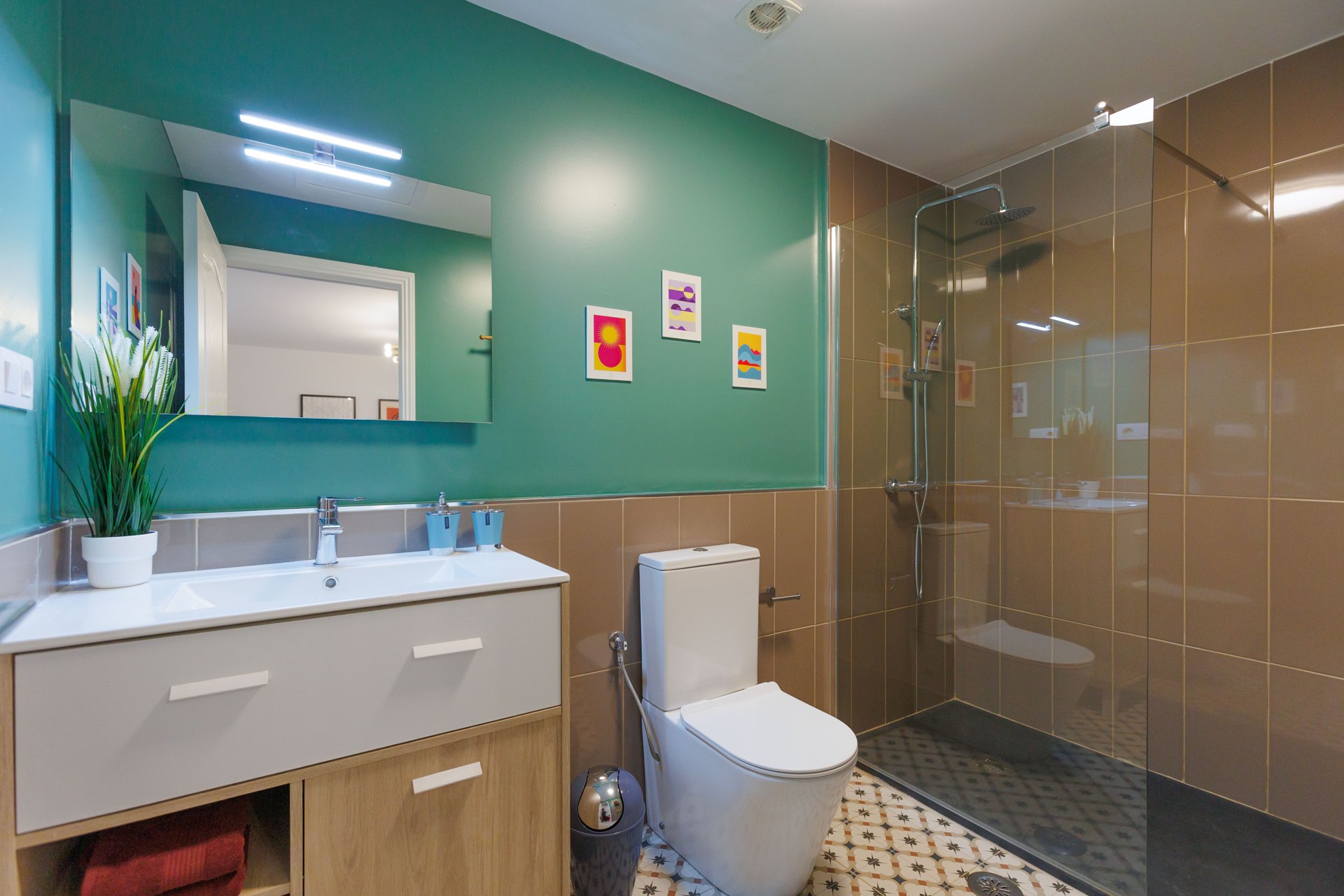 Suite 202 · Bathroom with shower
