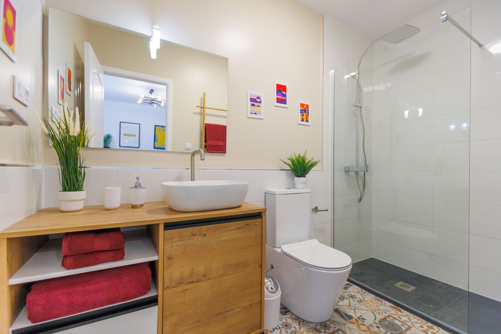 Suite 302 · Bathroom with shower